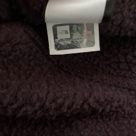 The North Face Purple Quarter Zip Jacket, XS - Picture 12 of 13